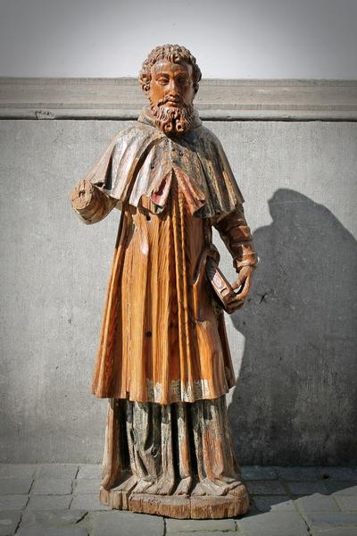 Carved wood spanish saint, 18th c.
