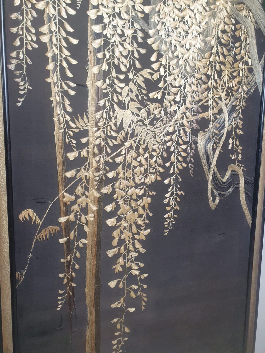 4-leaf screen with finely embroidered foliage decoration, China 19th century