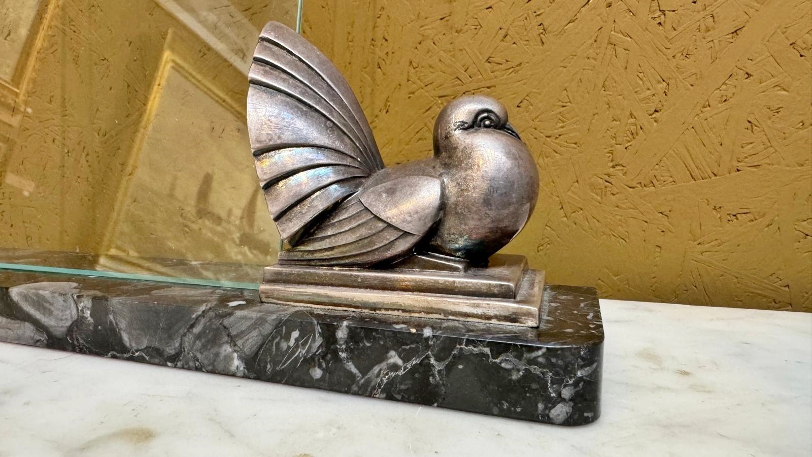 Art deco photo holder