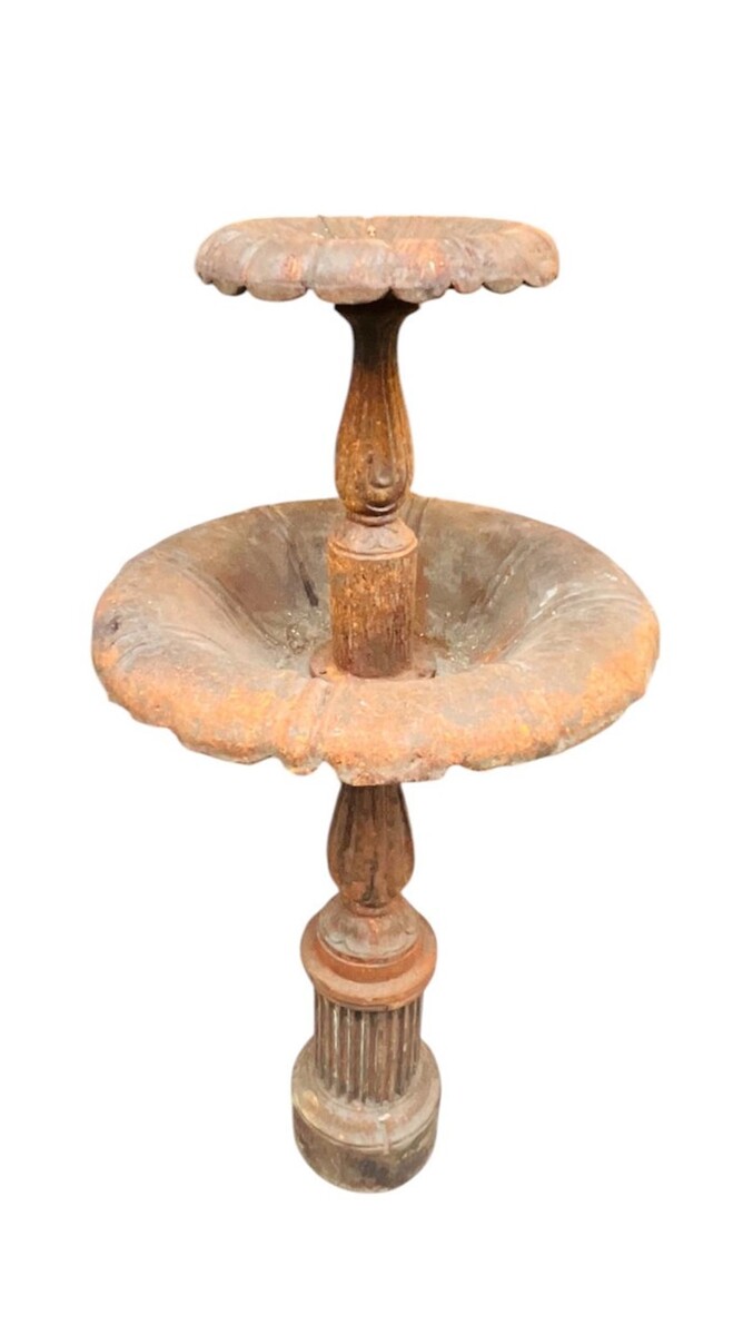 Cast iron garden fountain - early 20th century