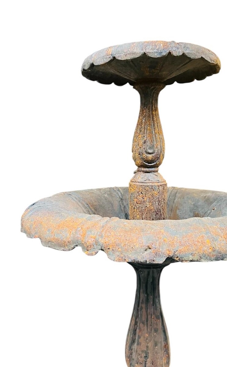 Cast iron garden fountain - early 20th century