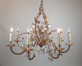 Chandelier in the style of Baguès in gilded metal and glass