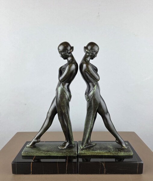 Fayral, for Max le Verrier, a pair of bronze bookends