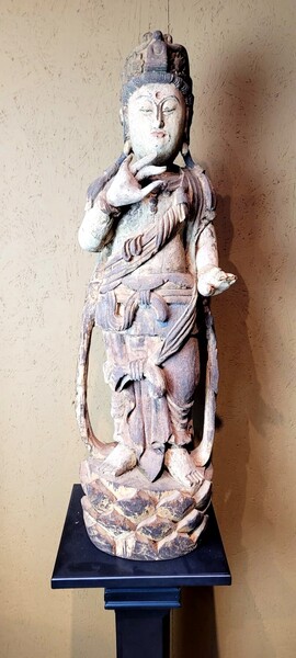 Guan-Yin in carved and polychrome wood - 19th century