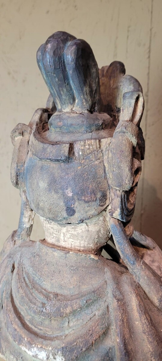 Guan-Yin in carved and polychrome wood - 19th century