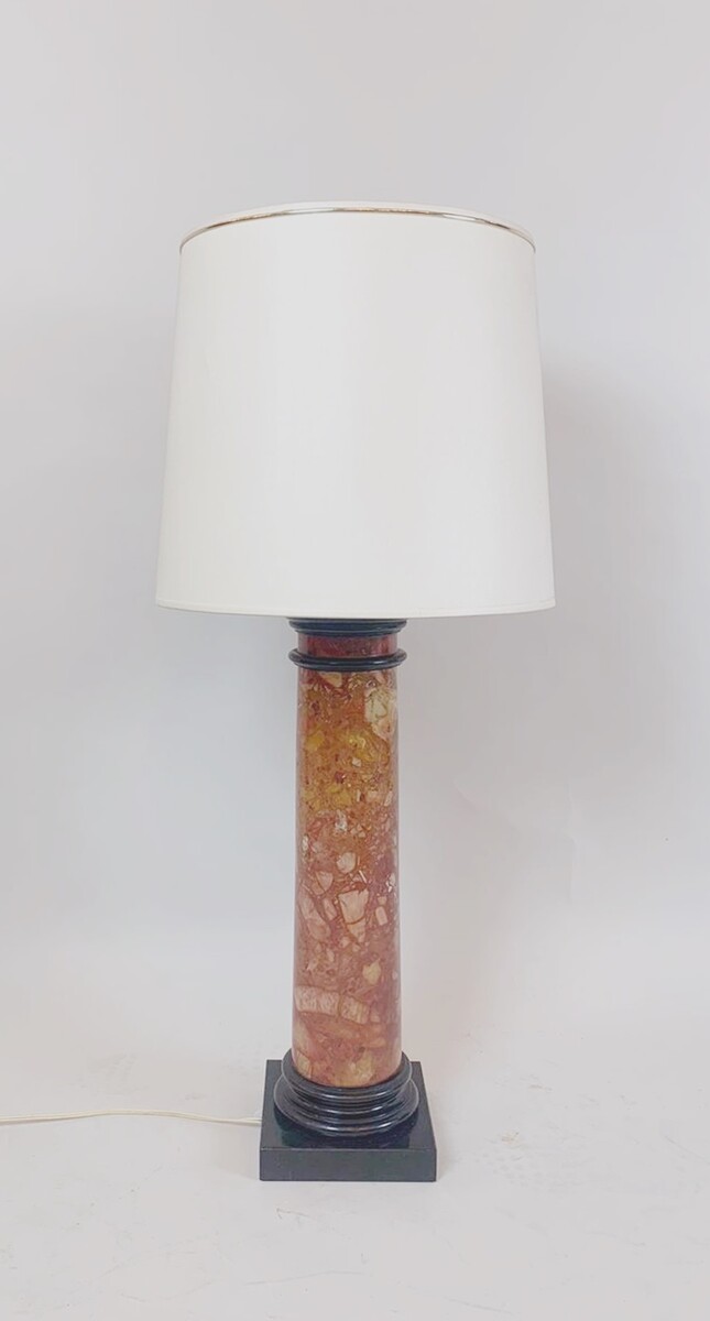 Important marble column lamp