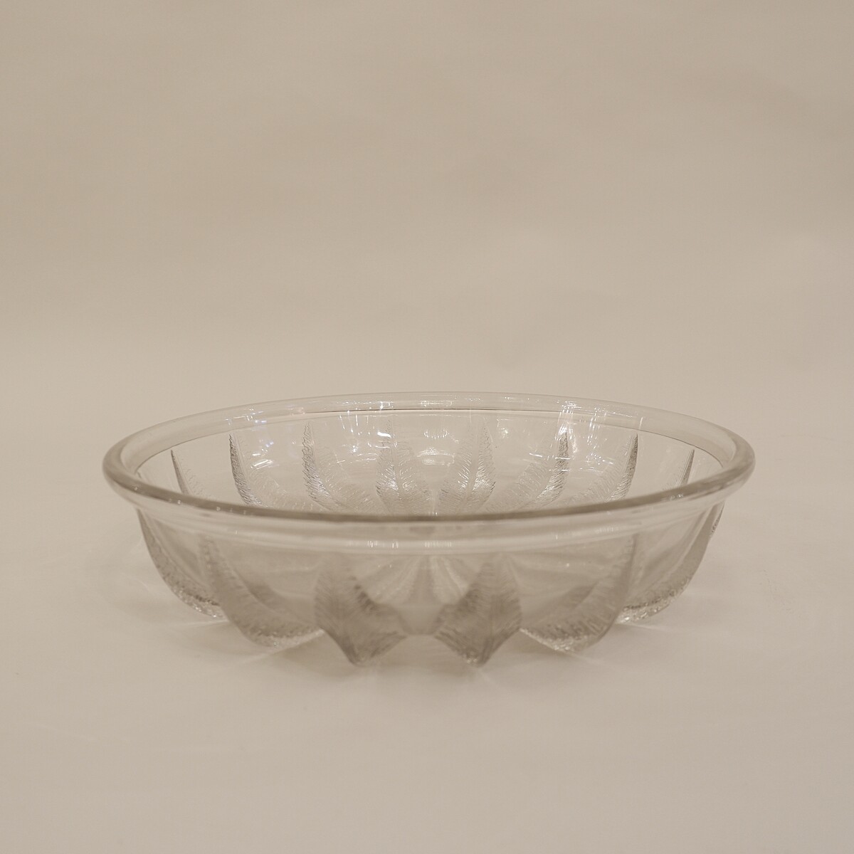 Lalique French Crystal Dish with Leaves Design