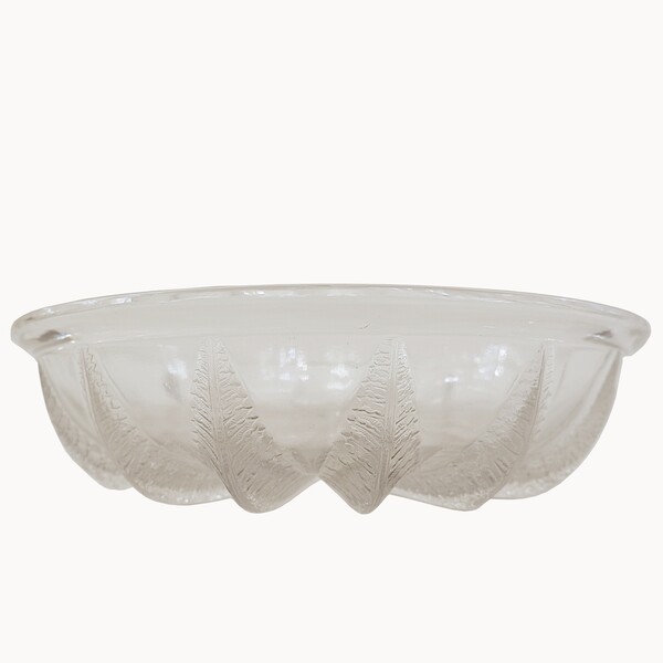 Lalique French Crystal Dish with Leaves Design