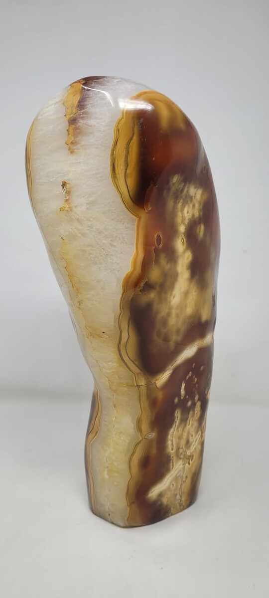 Large brown and beige Agate