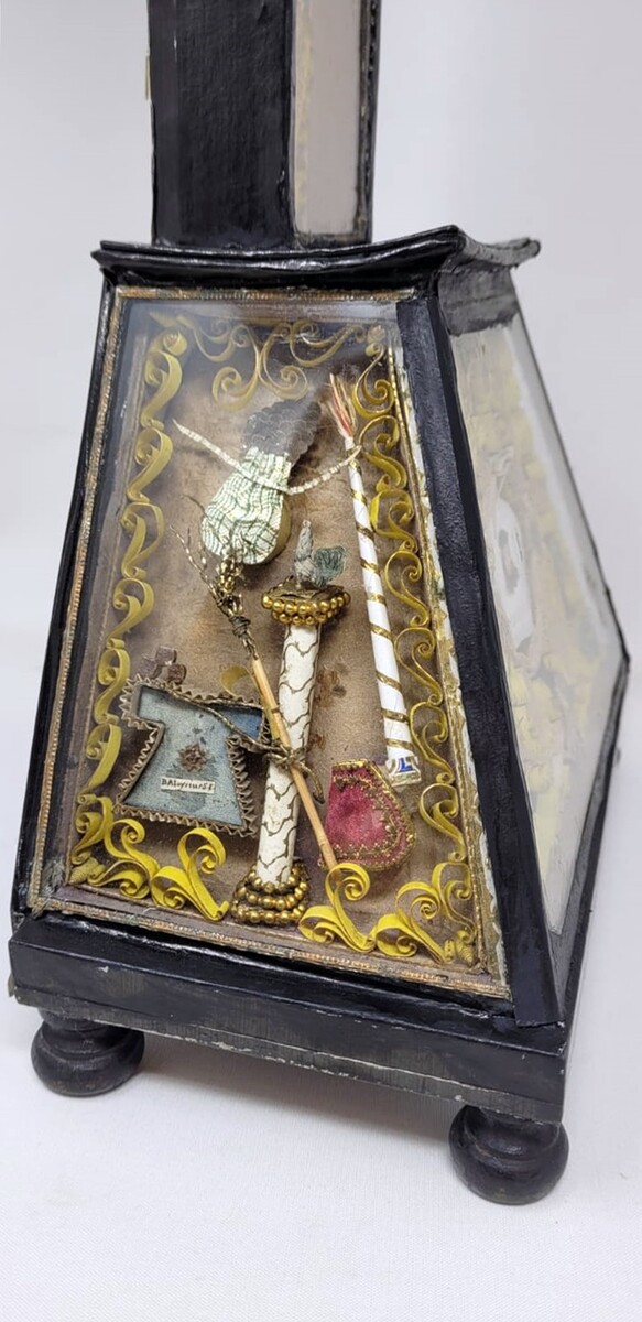 Large cross reliquary