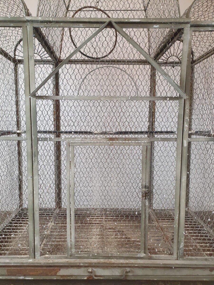 Large metal birdcage, late 19th century