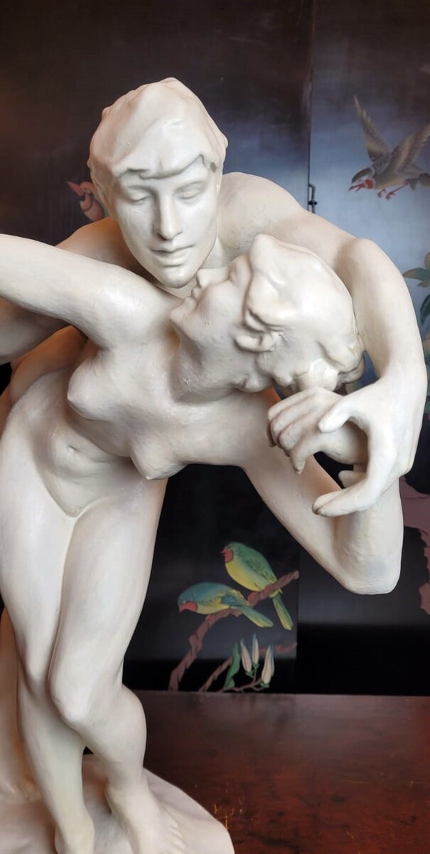 large plaster sculpture - the kiss - Jef Lambeau?