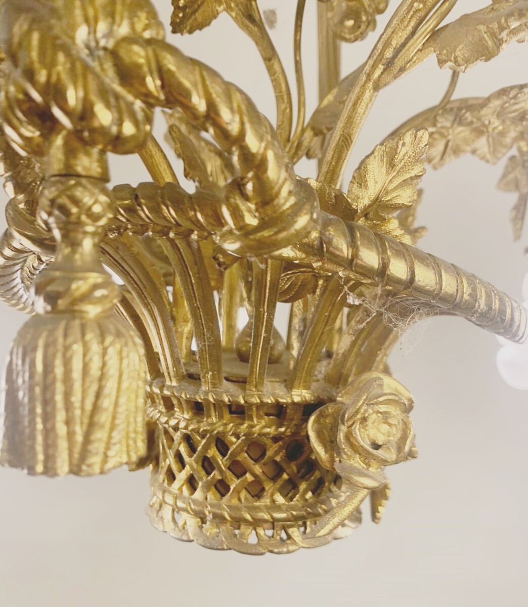 Louis XVI style gilded bronze basket chandelier - 4 light arms