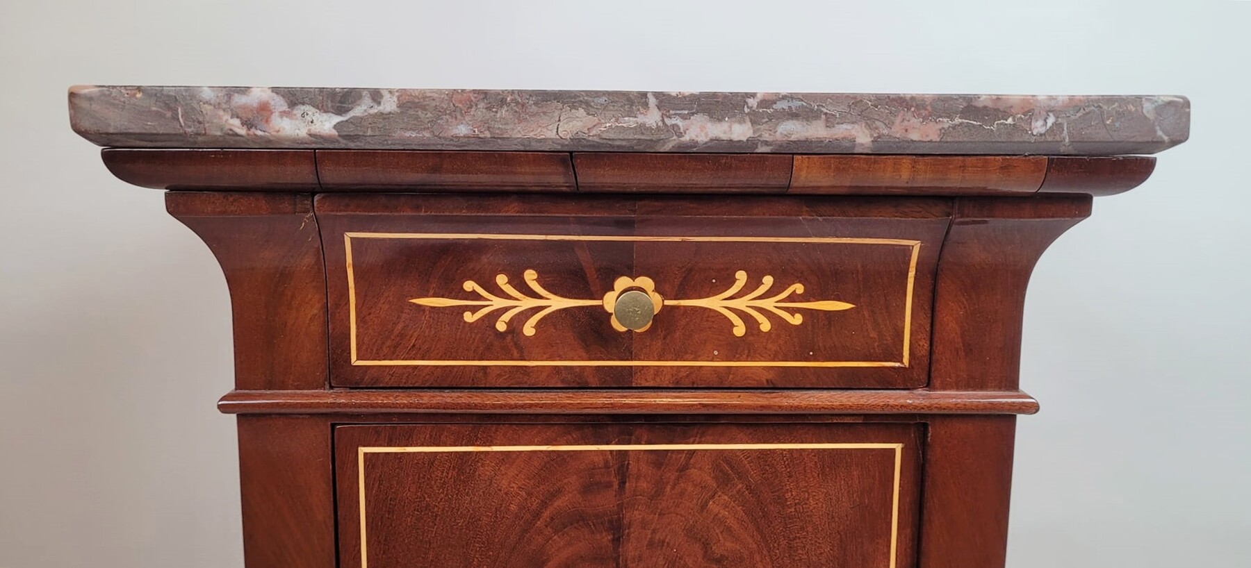 Mahogany and marquetry bedside table - marble top