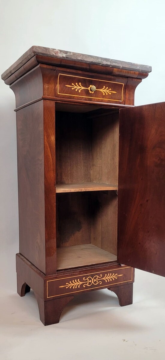 Mahogany and marquetry bedside table - marble top