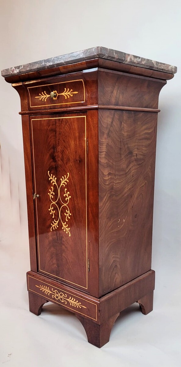 Mahogany and marquetry bedside table - marble top