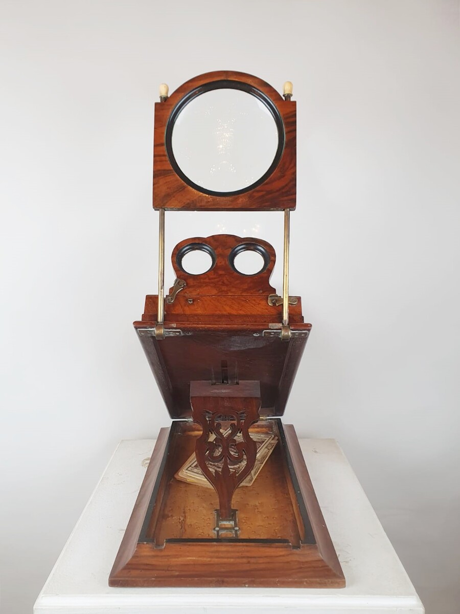 Mahogany stereoscope, 19th