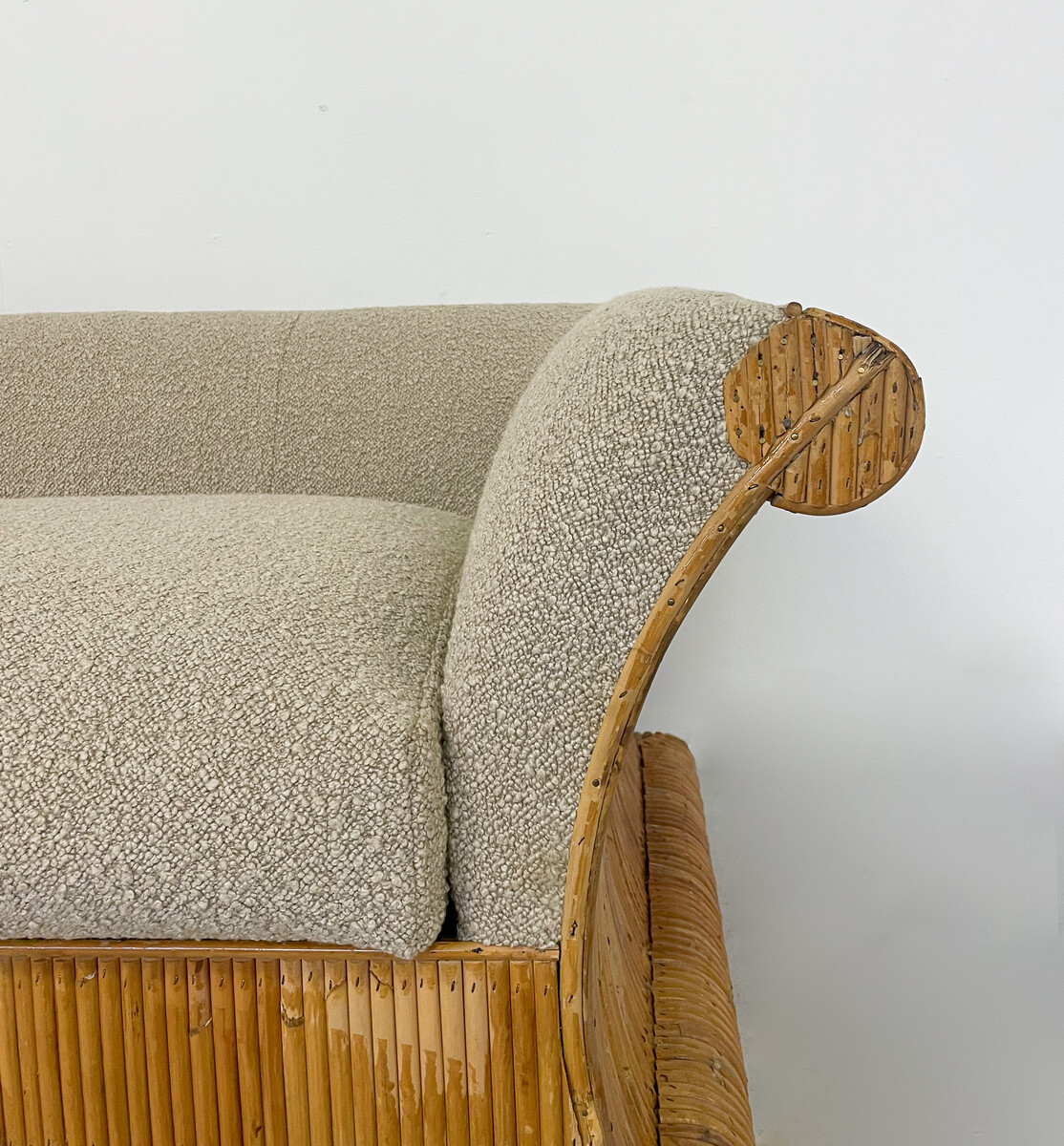 Mid-Century Modern Rattan Two Seater, Beige Boucle Fabric, Italy, 1960s - New Upholstery 