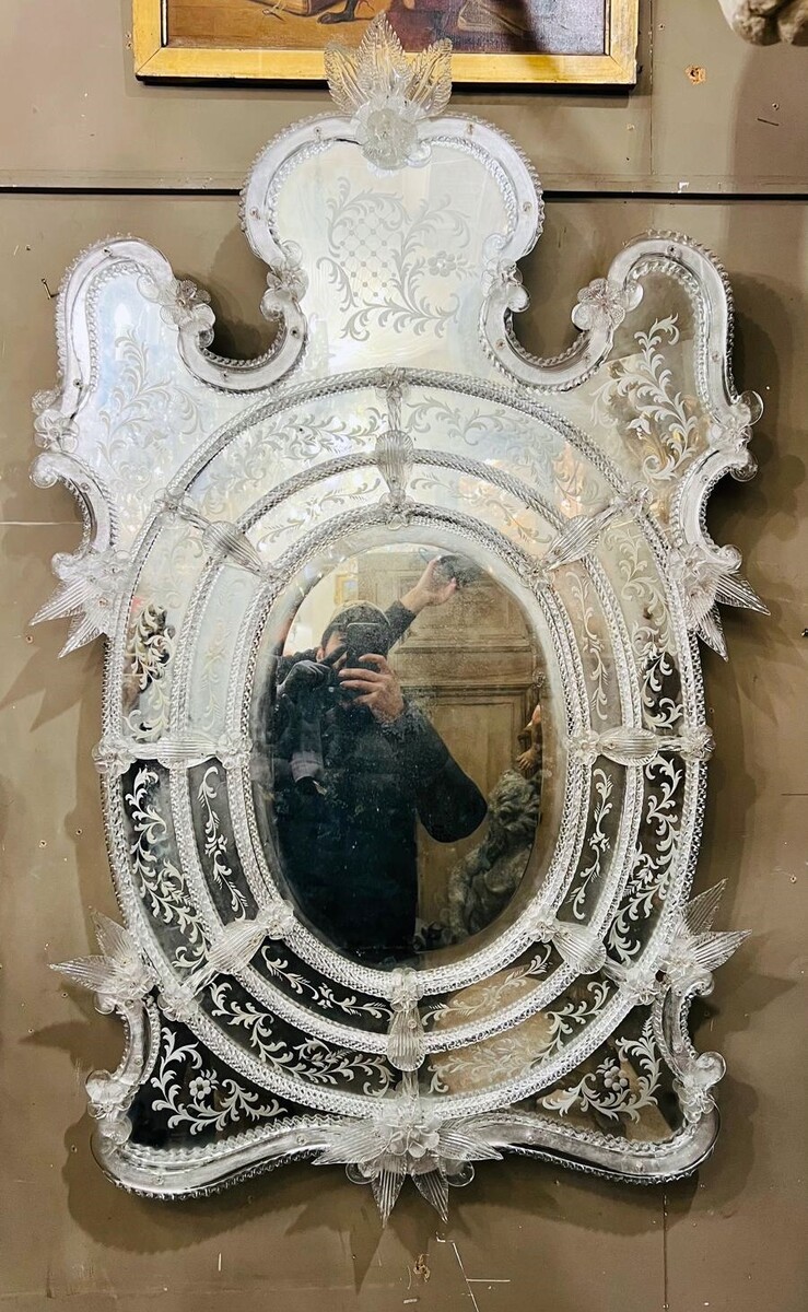 Murano glass mirror engraved with floral motifs