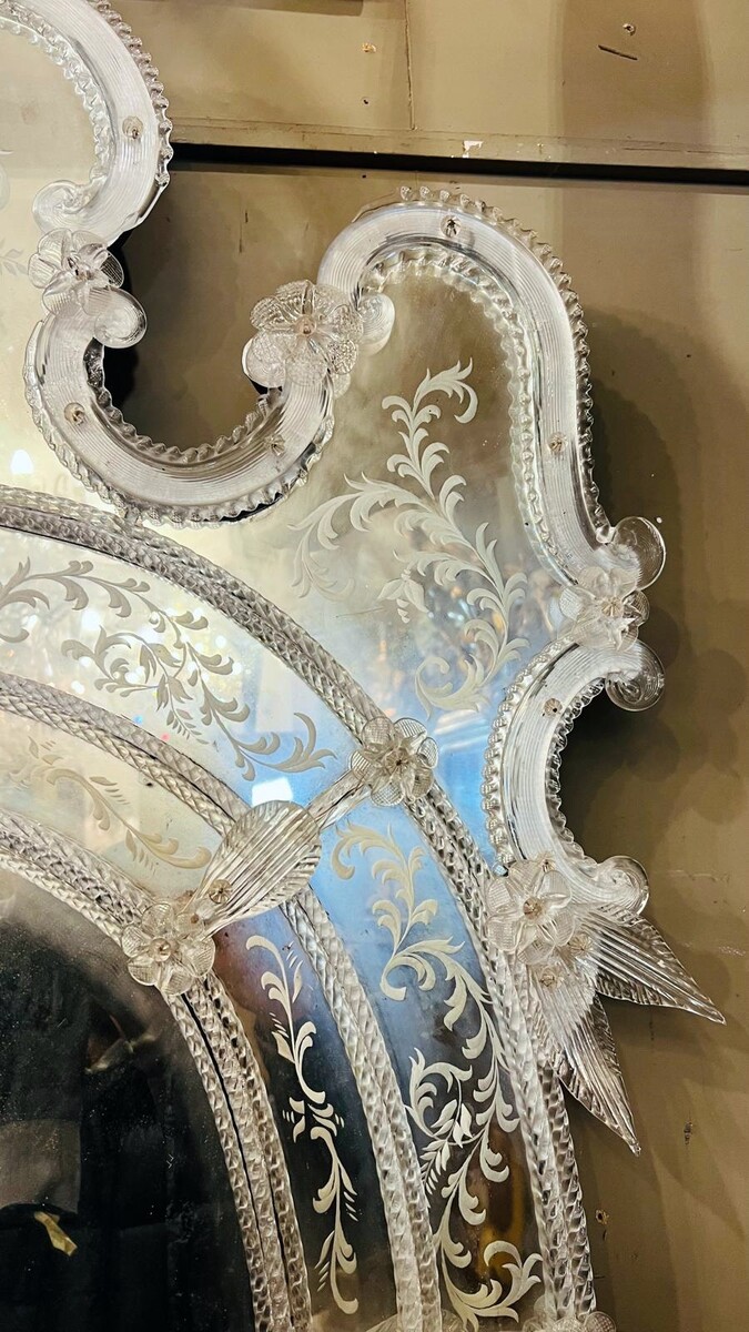 Murano glass mirror engraved with floral motifs