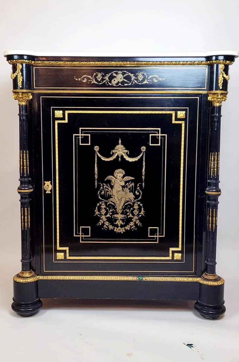 Napoleon III sideboard in black lacquered mahogany and brass marquetry - central decoration painted in gold - white marble 