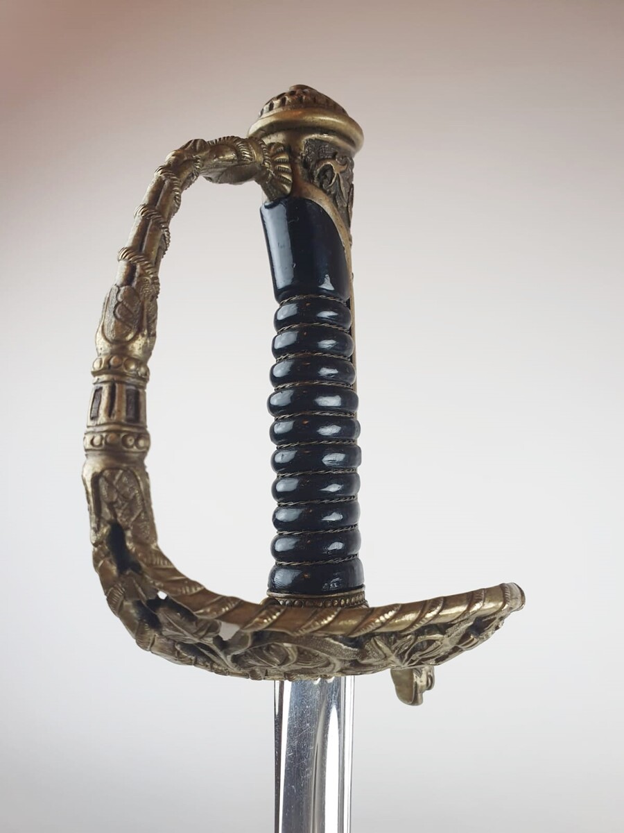 Naval officer's saber, beautiful blade punched and marked Coulaux Klingenthal, France model 1837