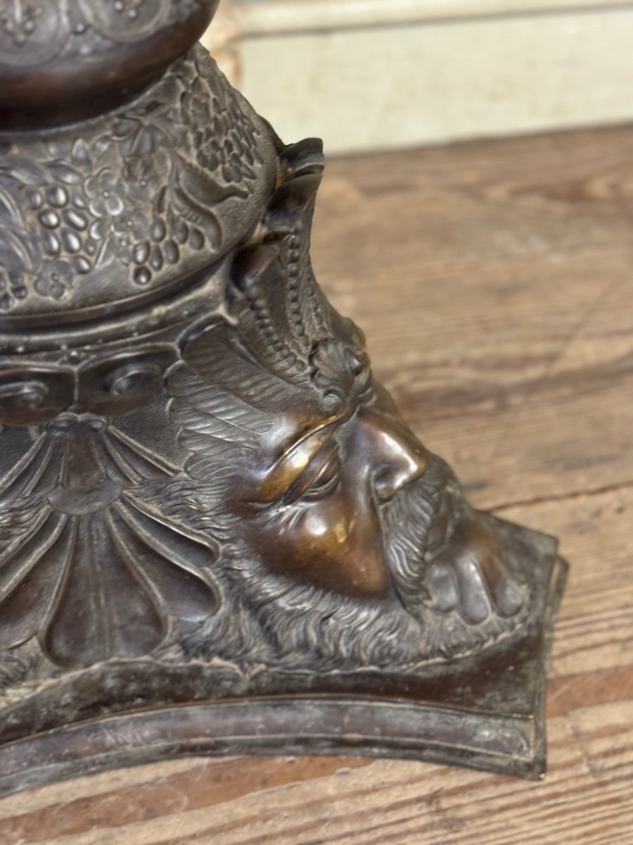 Pair of bronze pedestals, Italy, 19th century