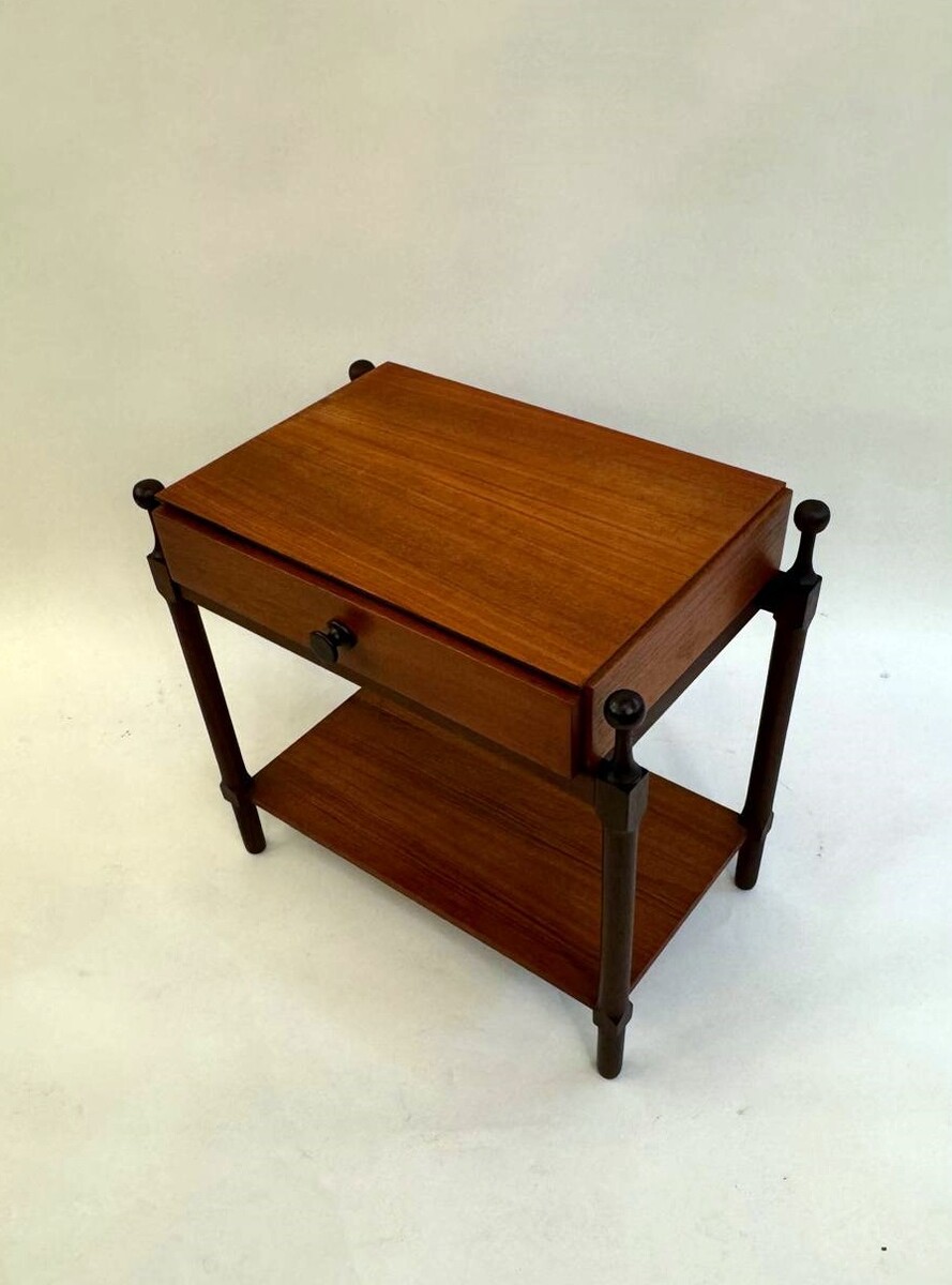 Pair of teak bedside tables - Fratelli Proserpio - circa 1960 - Italy