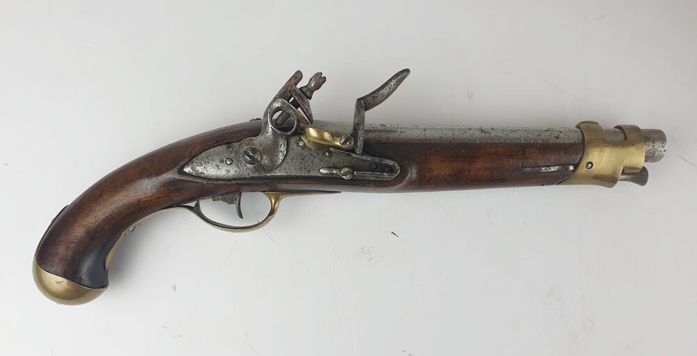 Pistol type 1763-1766 from the revolutionary period