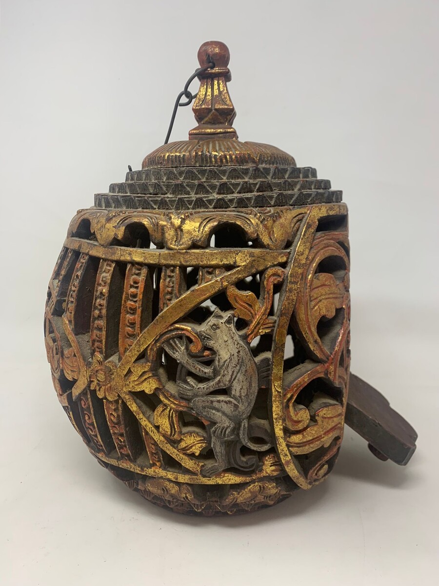 Polychrome and carved wooden tealight holders - Asia, early 20th century