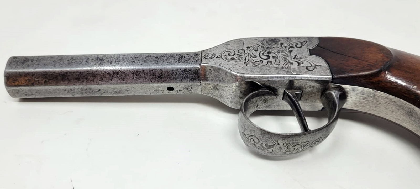 rare needle percussion pistol - side hammer - damascus barrel - rifled barrel - unscrewable for loading - Liège circa 1850