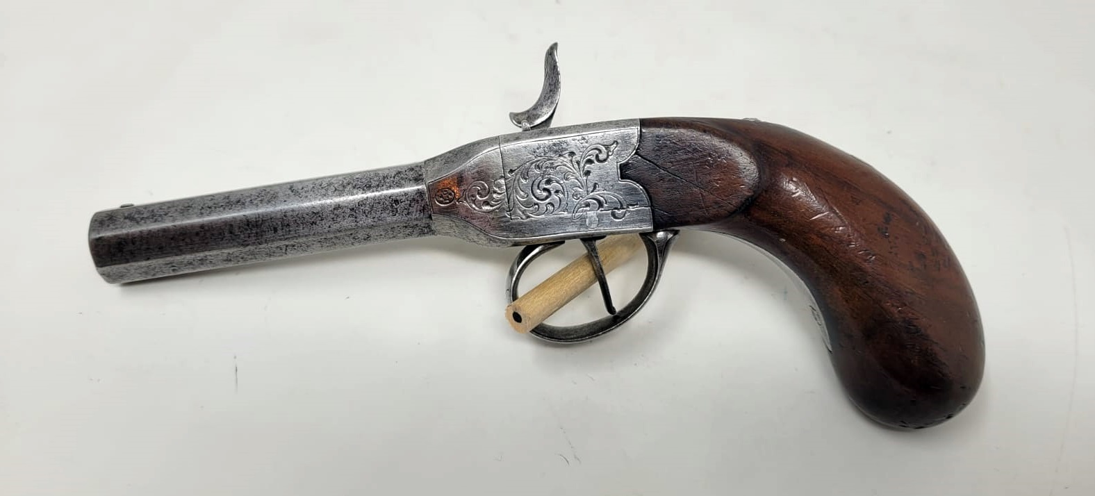 rare needle percussion pistol - side hammer - damascus barrel - rifled barrel - unscrewable for loading - Liège circa 1850