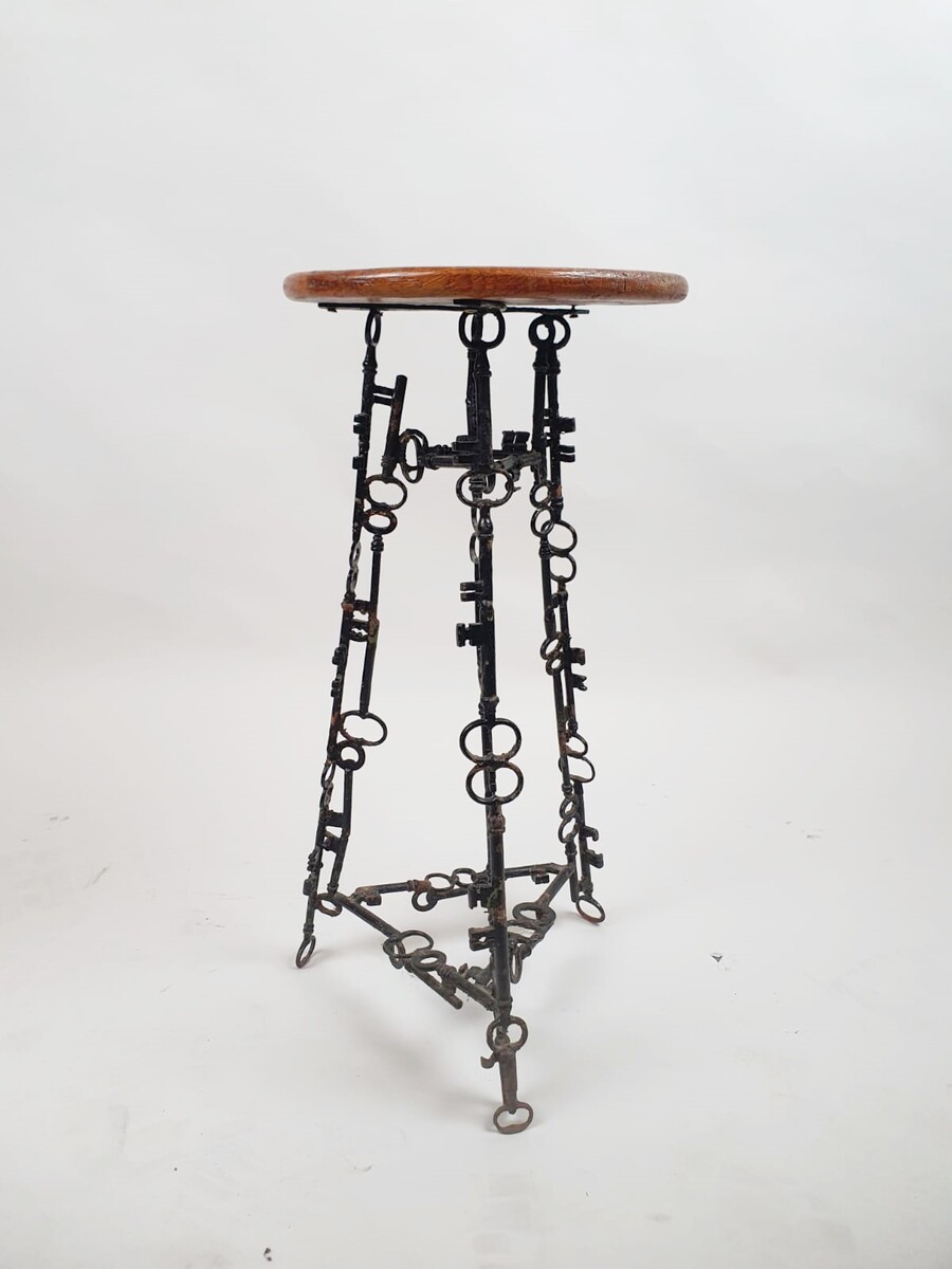 Side Table and its 4 Stools, Set Formed by Keys Welded Together, Folk Art, Spa Circa 1950