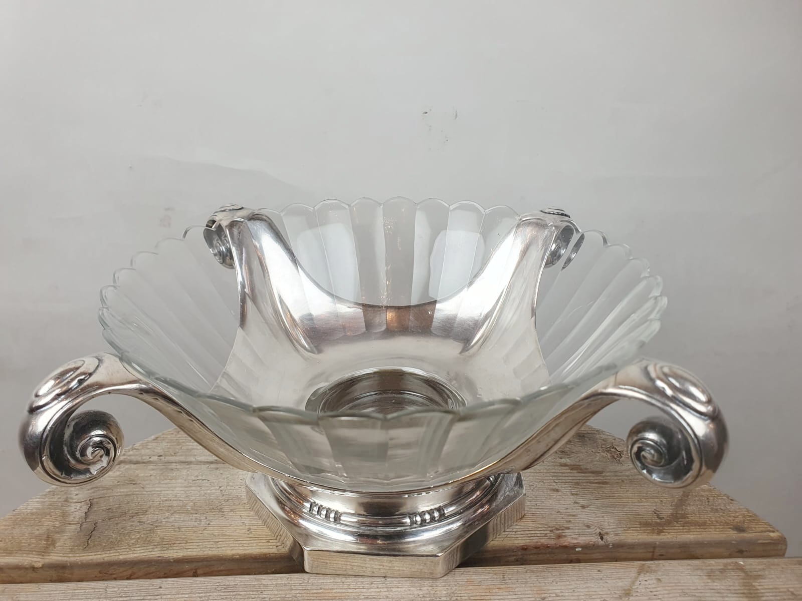 SUE & MARE, silver-plated metal centerpiece, circa 1930