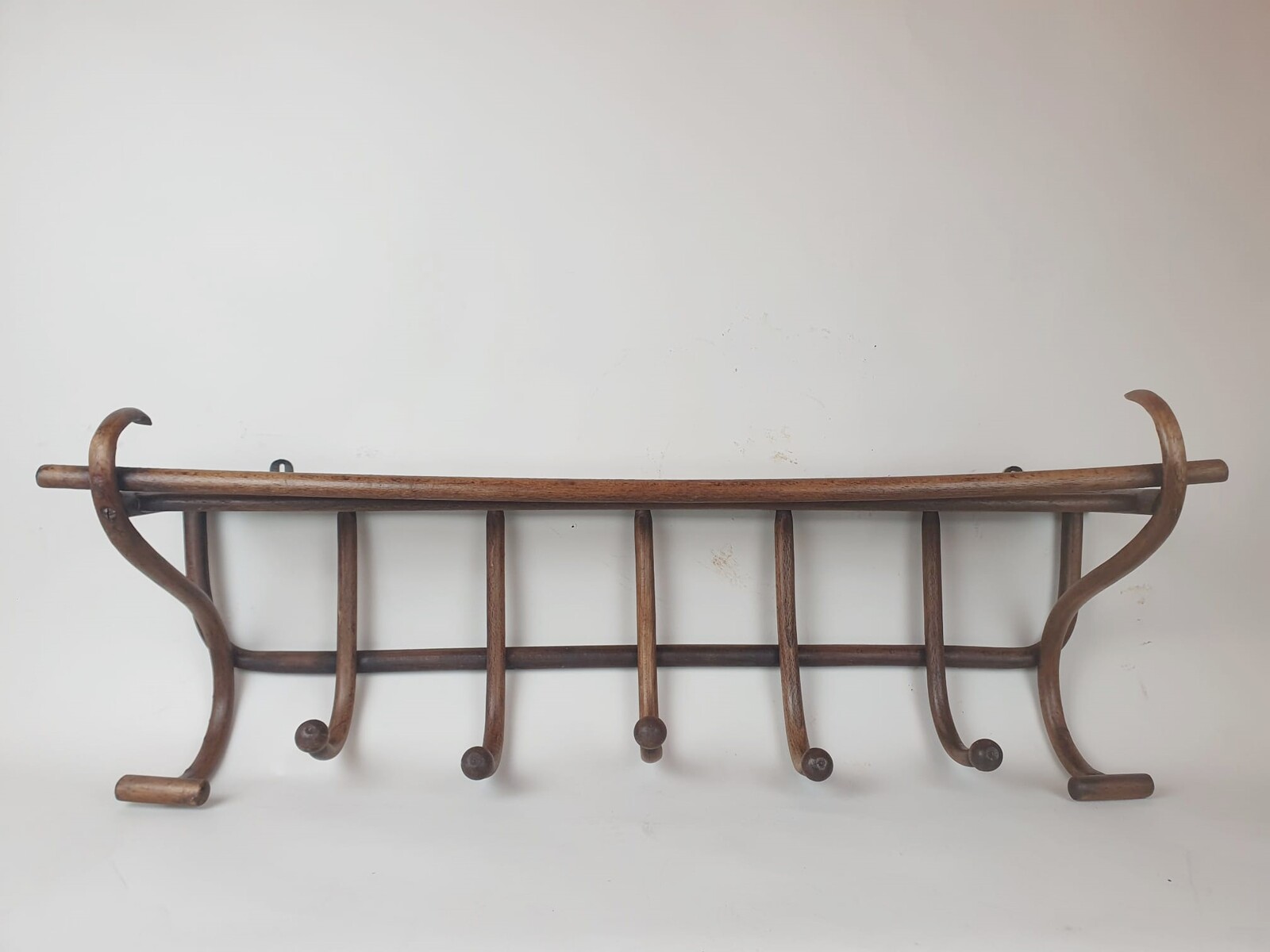 Thonet wall coat rack, circa 1900 (stamped)