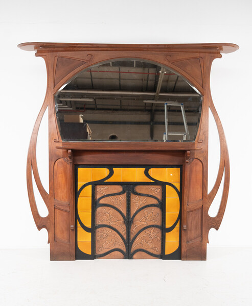 Unique Museum Fireplace Mantel from the Architect G. Serrurier-Bovy made for the exhibition in Paris at the Champ de Mars in 1899