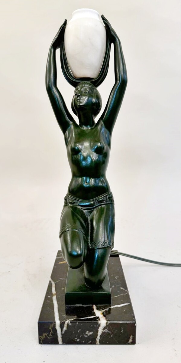 Vers l'oasis, art deco pewter lamp by Fayral (Pierre le Faguays)