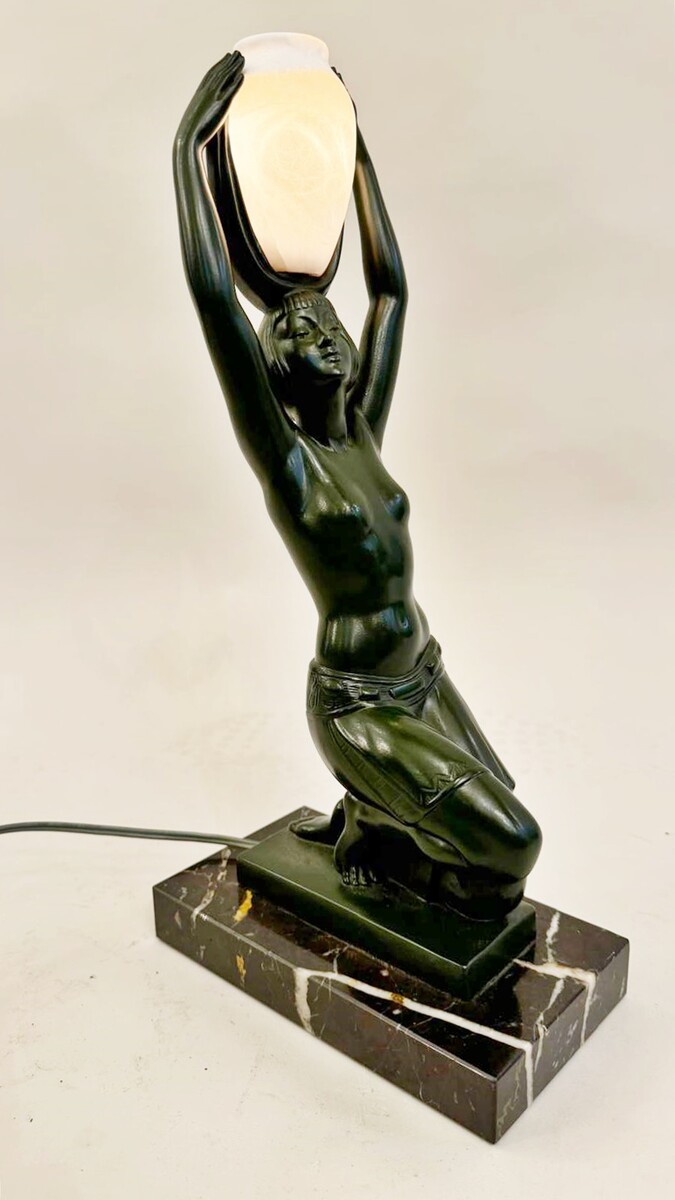 Vers l'oasis, art deco pewter lamp by Fayral (Pierre le Faguays)