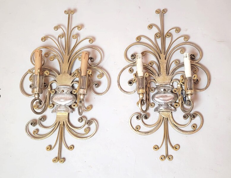 Wrought iron and silver wall lamp - Maison Baguès