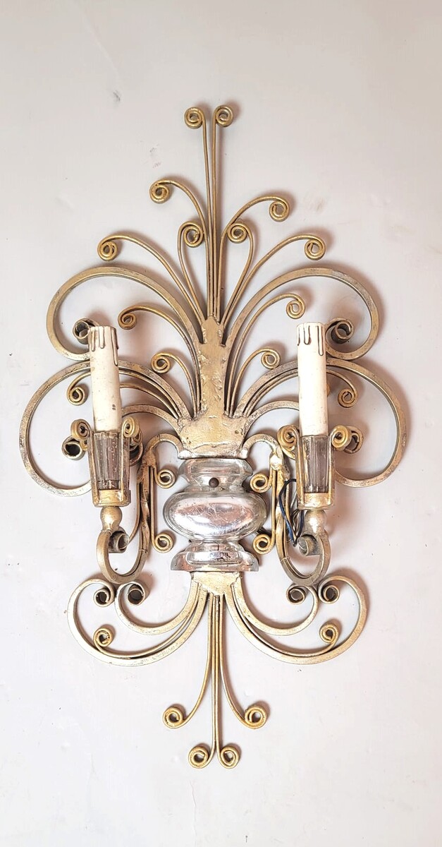 Wrought iron and silver wall lamp - Maison Baguès